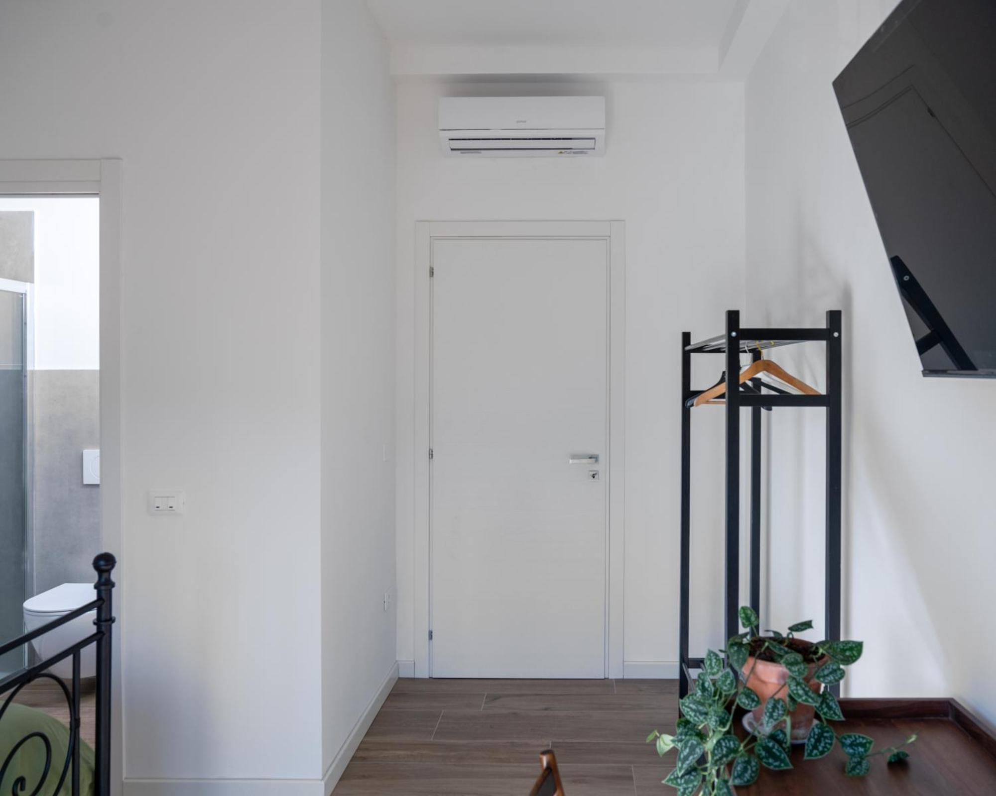 Privatunterkunft Casa Enea-camera Matrimoniale Con Bagno Privato-appartamento Condiviso Con Host Florenz